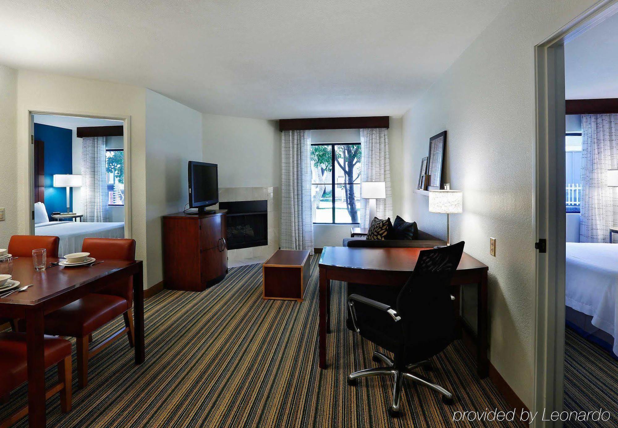 Residence Inn Phoenix Extérieur photo