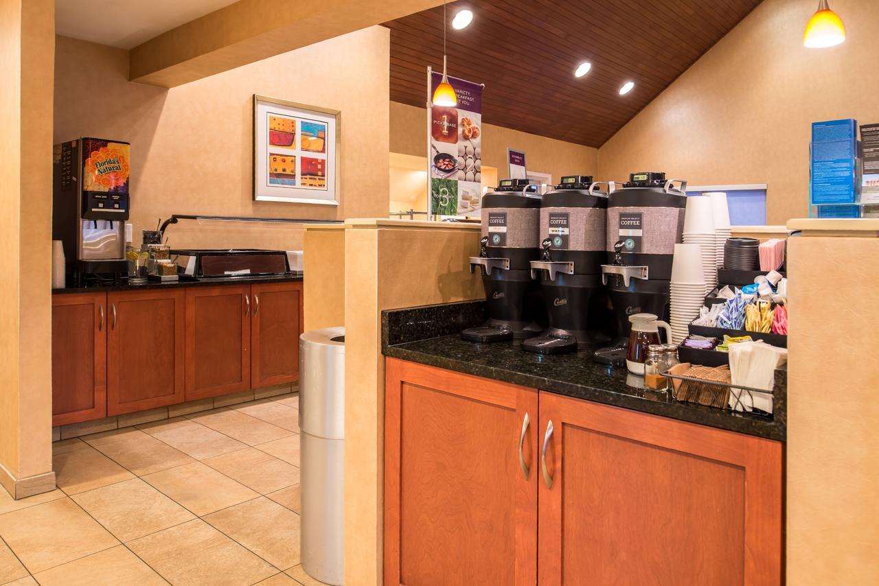 Residence Inn Phoenix Extérieur photo